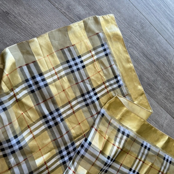 BURBERRY vintage silk scarf ✨ - Picture 14 of 17